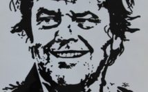 Portret uśmiechniętego mężczyzny.