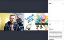 screen przedstawia mężczyznę w okularach w koszuli w kratę i kurtce dżinsowej.po lewej stronie ilustracja szczura na książce i konia w peruce