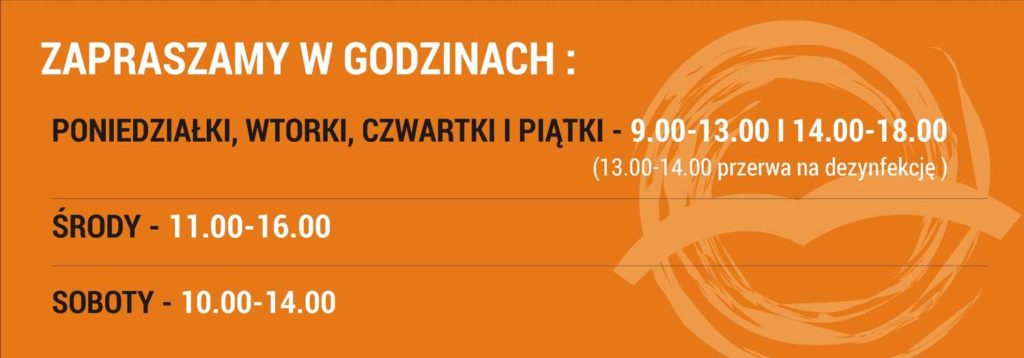 Na plakacie napis: Zapraszamy w godzinach: poniedziałki, wtorki, czwartki i piątki w godz. 9.00-13.00 i 14.00-18.00, w nawiasie napis godz. 13.00-14.00 przerwa na dezynfekcję. Poniżej napis: środy 11.00-16.00, soboty 10.00-14.00. Niżej napis: Książki zamawiać można mailowo, dla dorosłych wypozyczalnia@bibliotekant.pl, dla dzieci strefakoloru@bibliotekant.pl, poprzez katalog online www.bibliotekant.pl, telefonicznie: dla dorosłych – tel. 614421276, dla dzieci – tel. 614421274